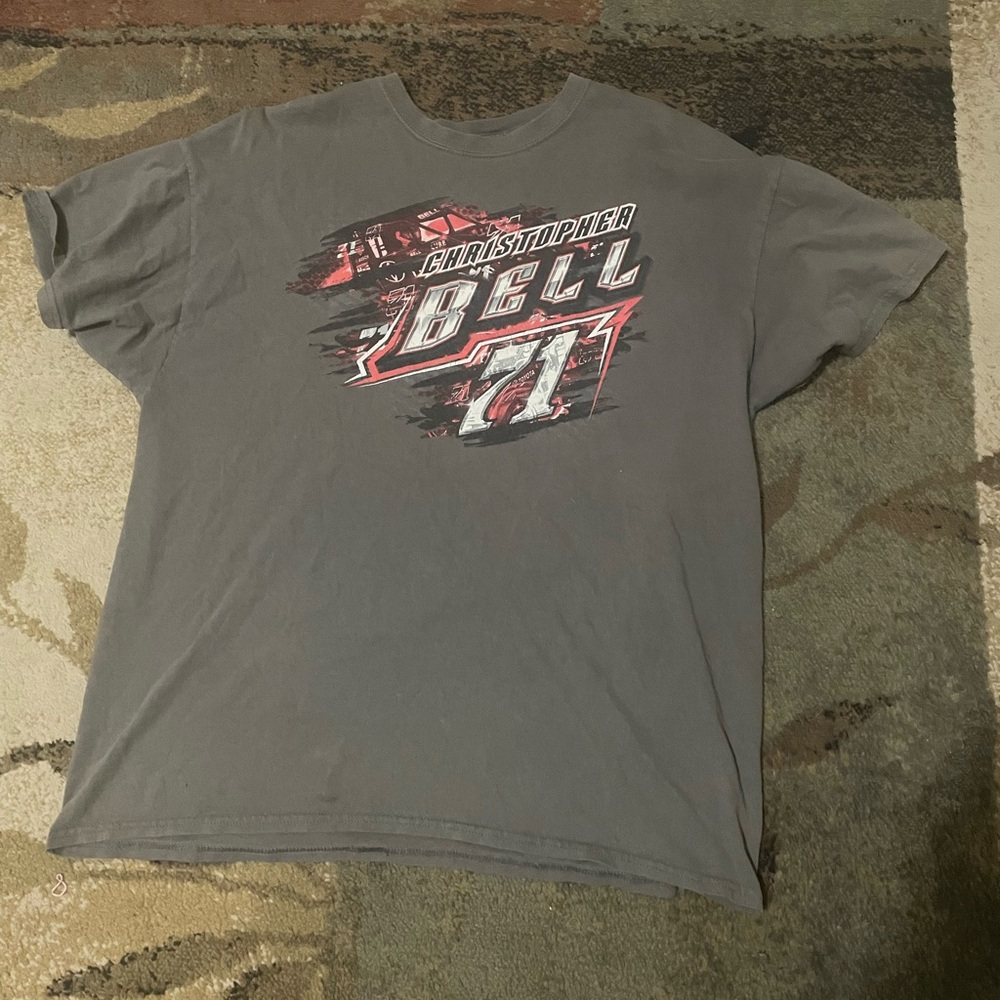 Gildan Gray Short Sleeve Tee with Bold Graphic